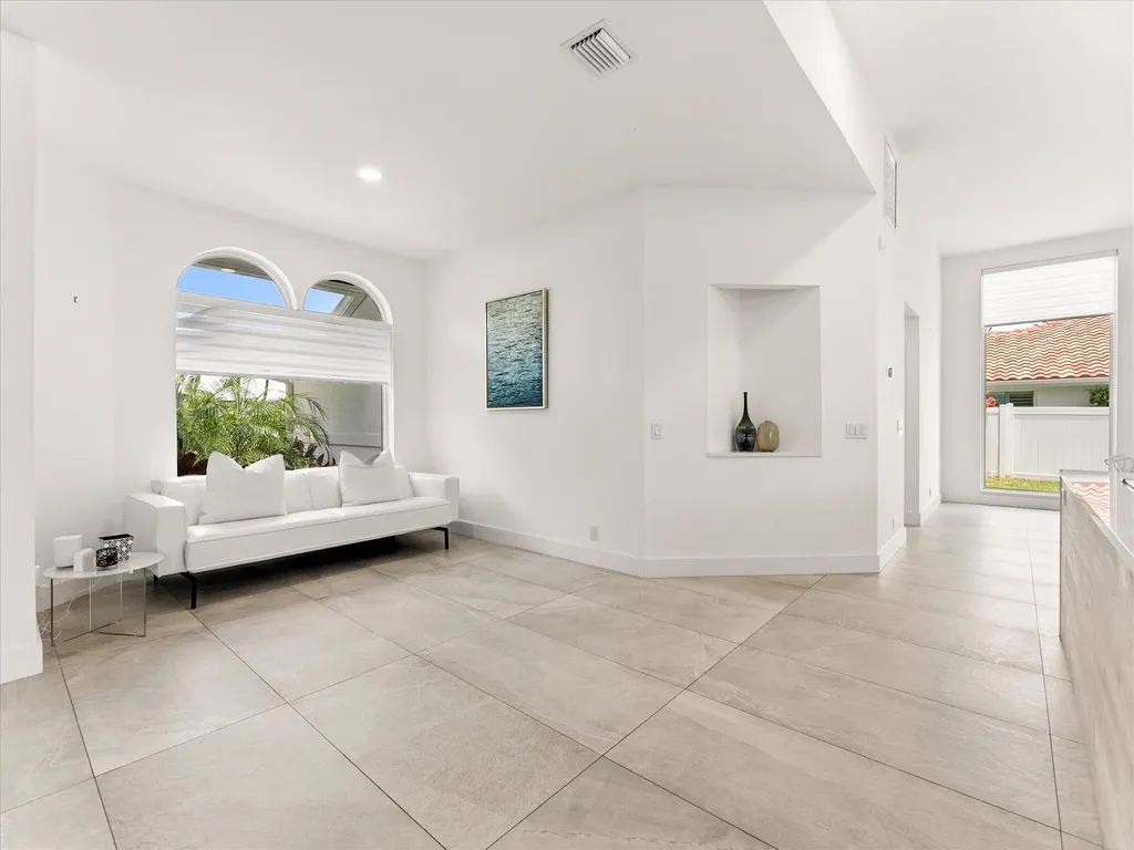 1002 Lake Shore Drive Delray Beach FL 33444