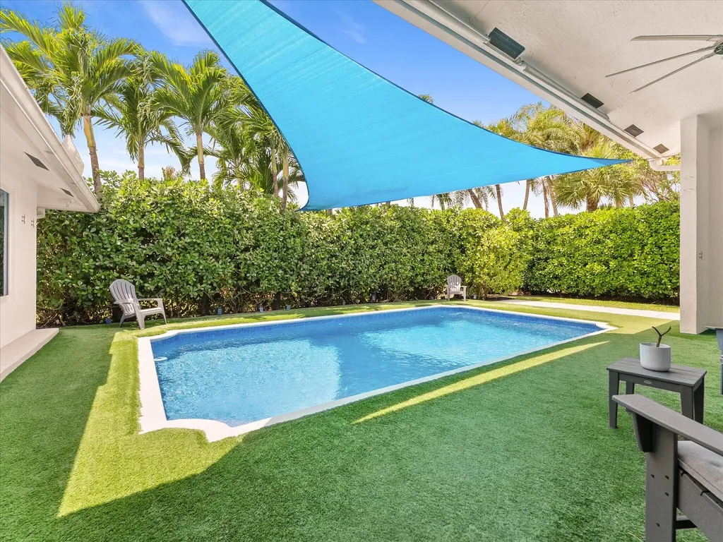1002 Lake Shore Drive Delray Beach FL 33444