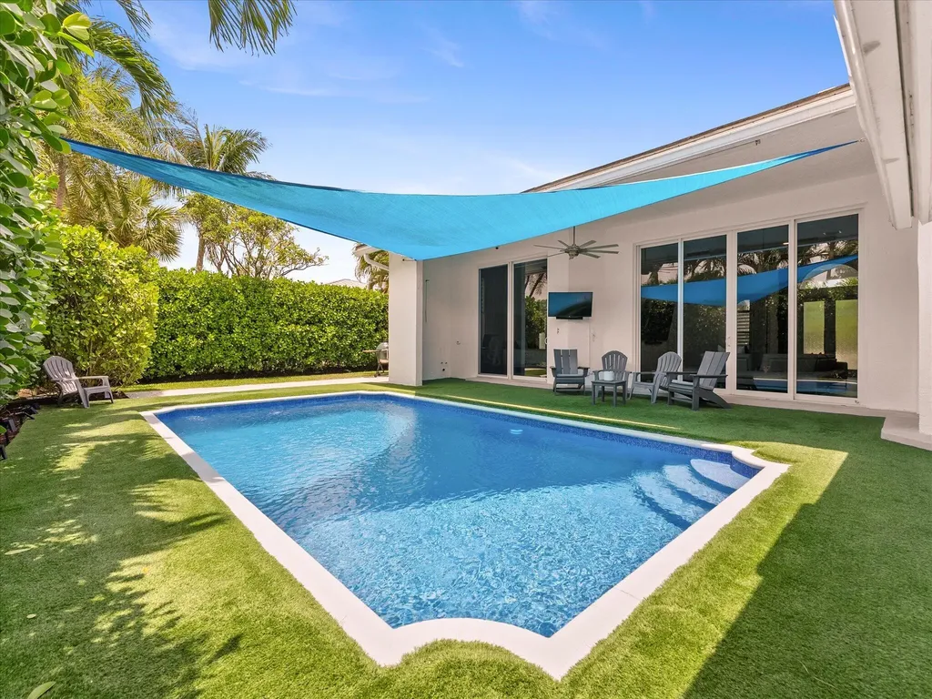 1002 Lake Shore Drive Delray Beach FL 33444