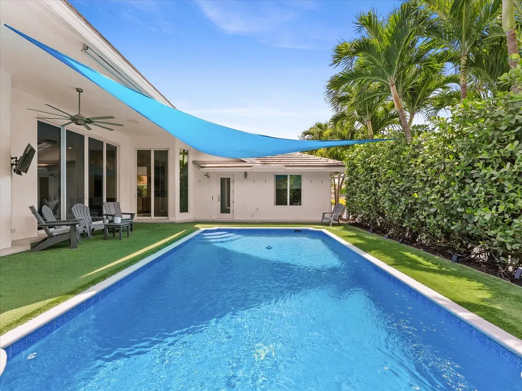 1002 Lake Shore Drive Delray Beach FL 33444