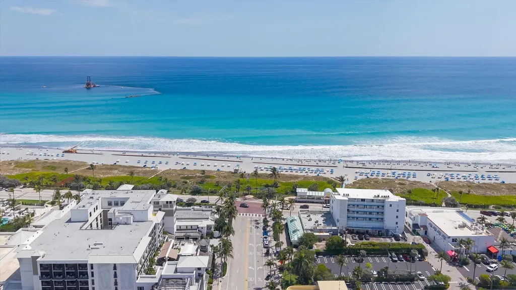 1002 Lake Shore Drive Delray Beach FL 33444