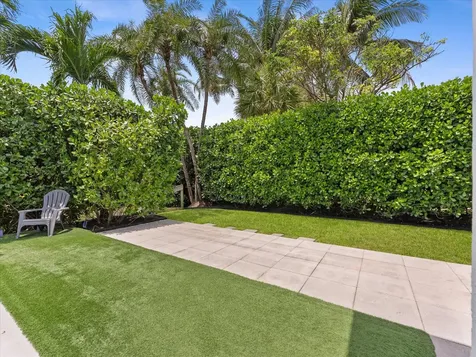 1002 Lake Shore Drive Delray Beach FL 33444