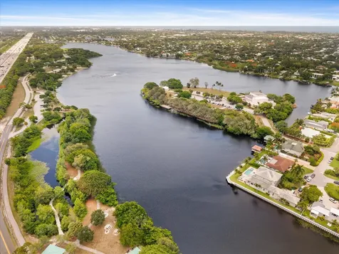 1002 Lake Shore Drive Delray Beach FL 33444