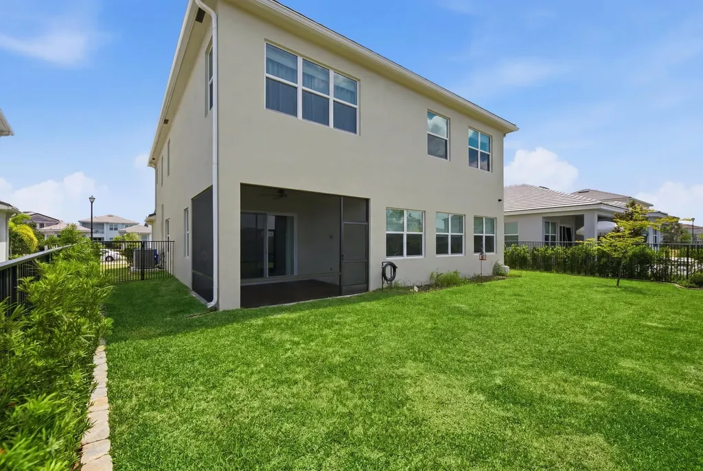 14160 Lacebark Lane Westlake FL 33470