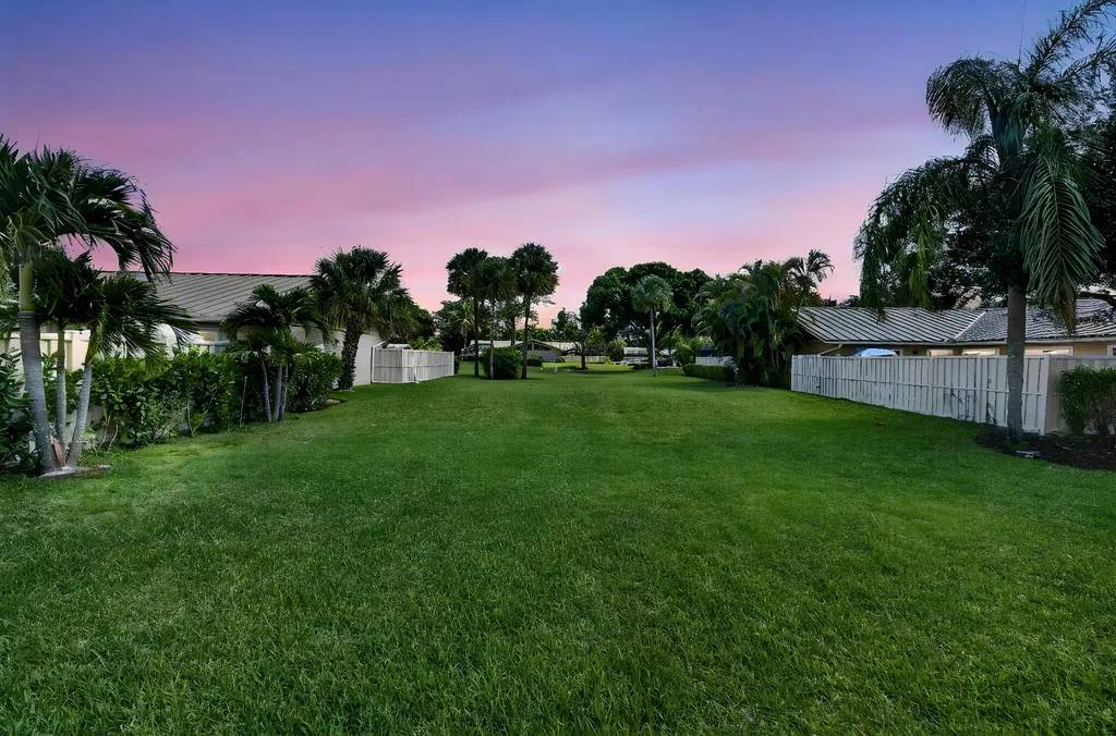 5378 Eagle Lake Drive Palm Beach Gardens FL 33418
