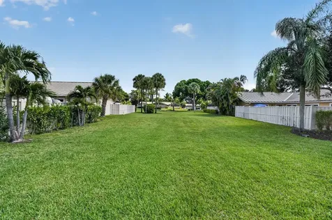 5378 Eagle Lake Drive Palm Beach Gardens FL 33418