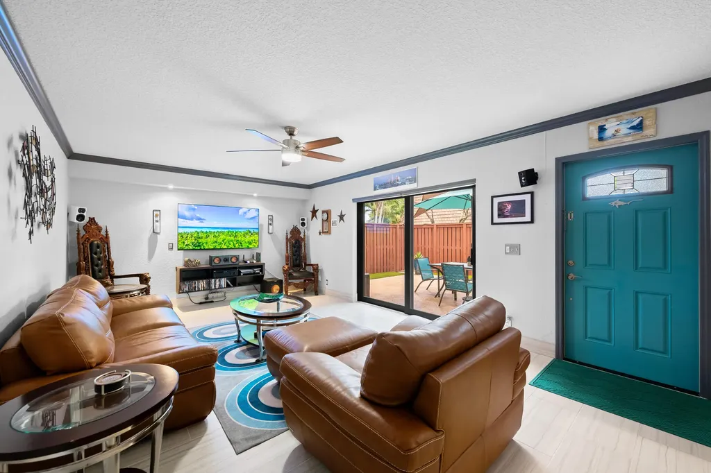 2512 SW 15th Street Deerfield Beach FL 33442