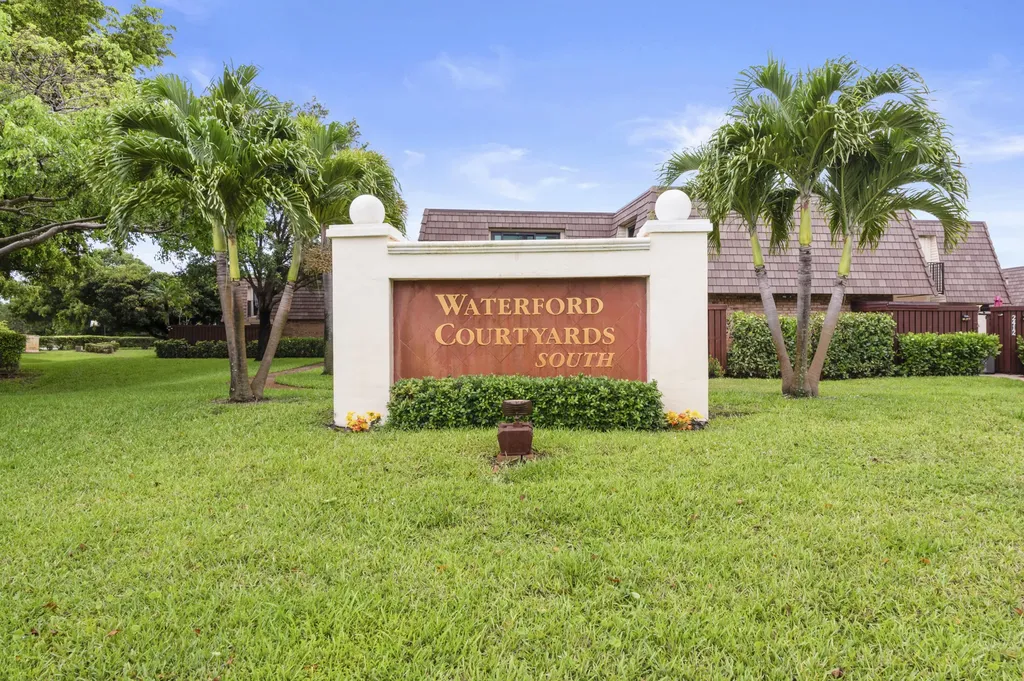 2512 SW 15th Street Deerfield Beach FL 33442