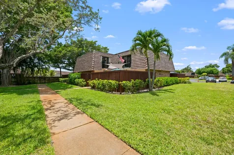 2512 SW 15th Street Deerfield Beach FL 33442