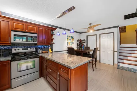 2512 SW 15th Street Deerfield Beach FL 33442