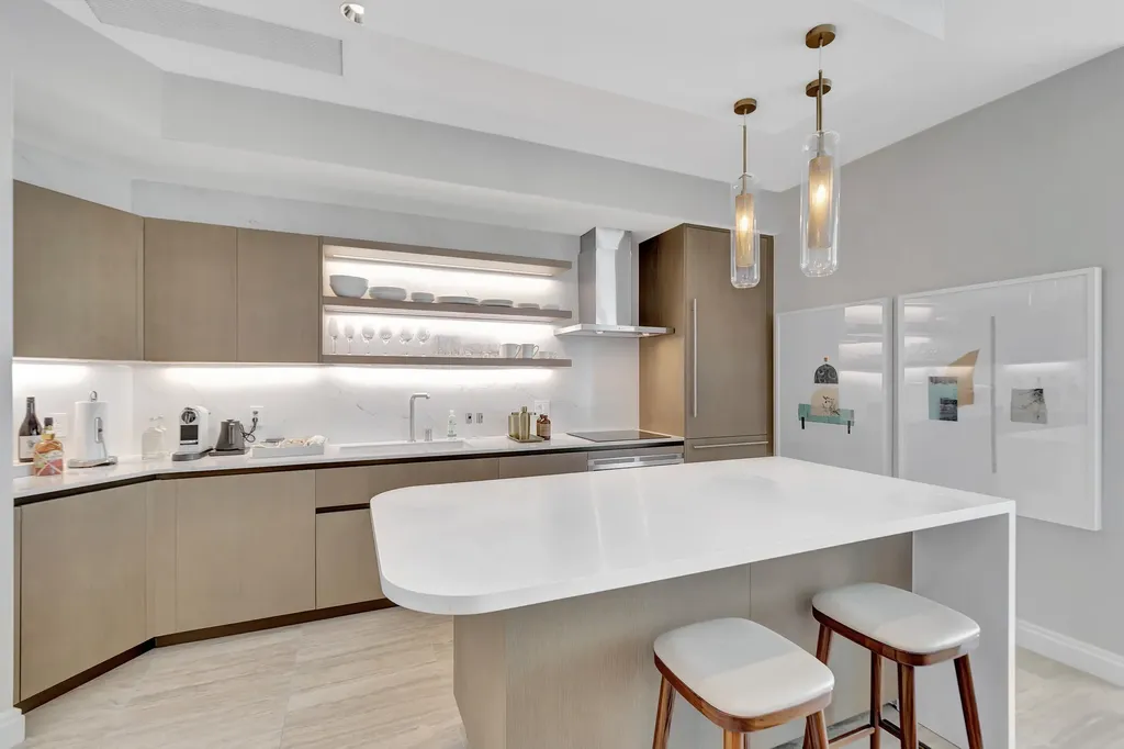 525 N Fort Lauderdale Beach Boulevard Fort Lauderdale FL 33304