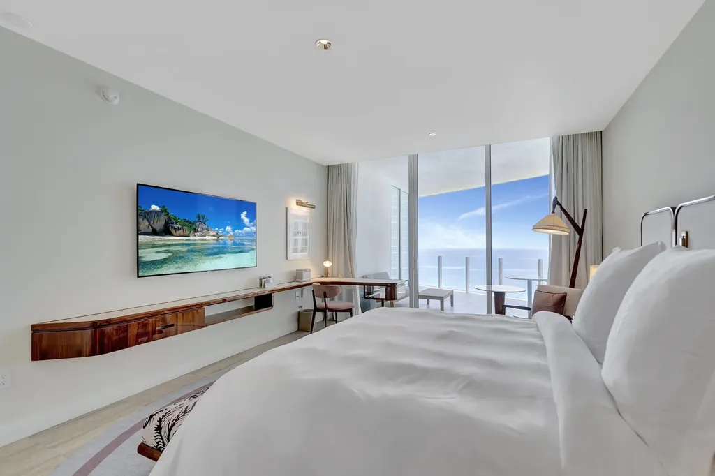525 N Fort Lauderdale Beach Boulevard Fort Lauderdale FL 33304