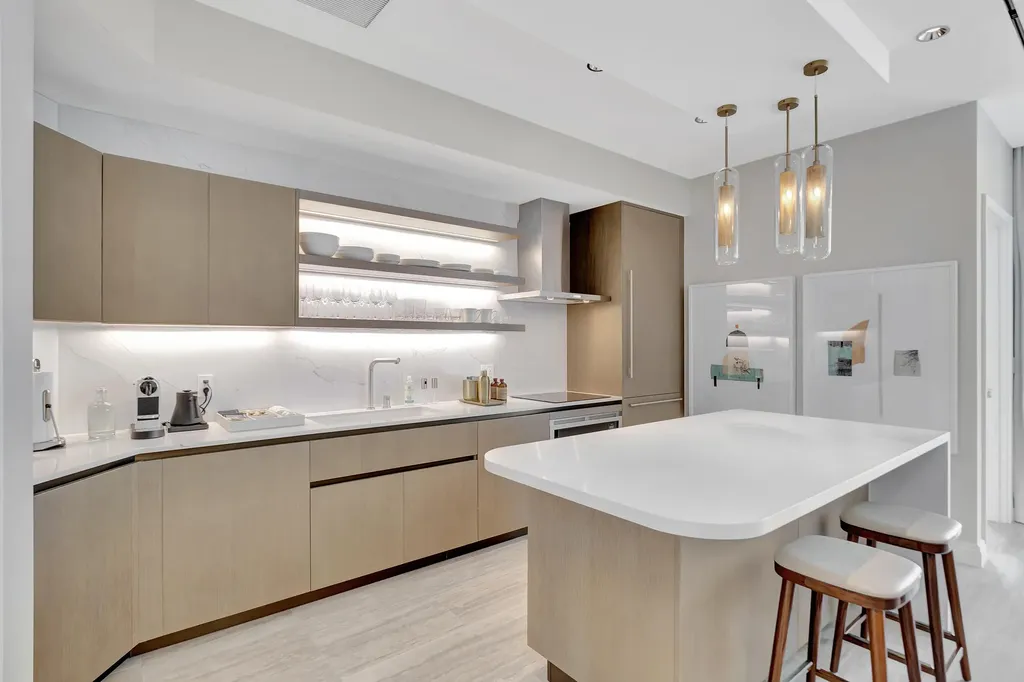 525 N Fort Lauderdale Beach Boulevard Fort Lauderdale FL 33304