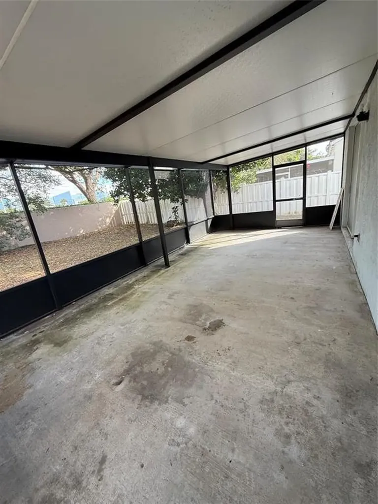 2927 Bogota Avenue Hollywood FL 33026
