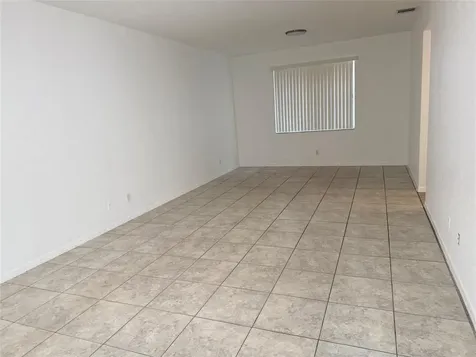 2927 Bogota Avenue Hollywood FL 33026
