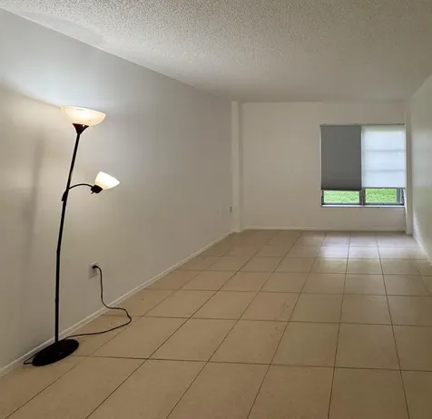 4166 Inverrary Drive Lauderhill FL 33319