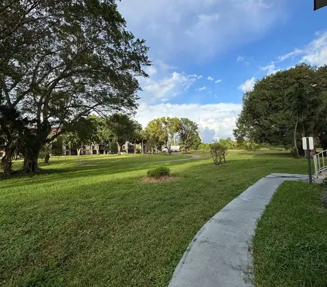 4166 Inverrary Drive Lauderhill FL 33319