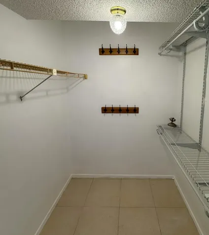 4166 Inverrary Drive Lauderhill FL 33319