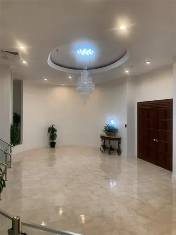19201 Collins Avenue Sunny Isles Beach FL 33160