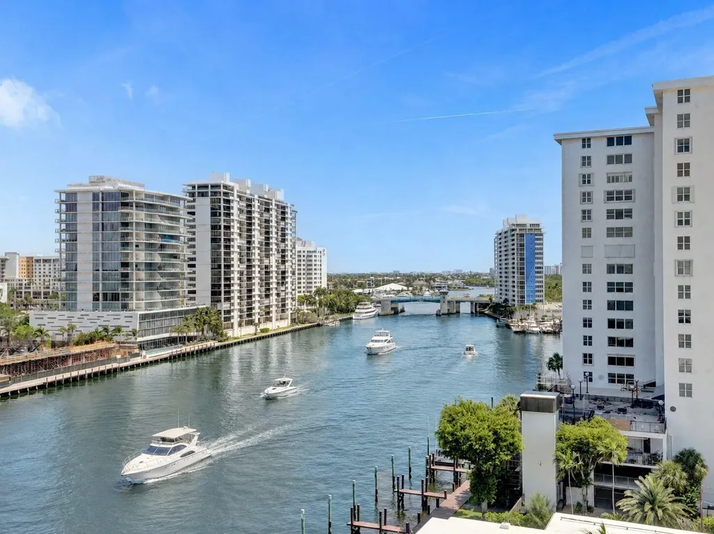 715 Bayshore Drive Fort Lauderdale FL 33304