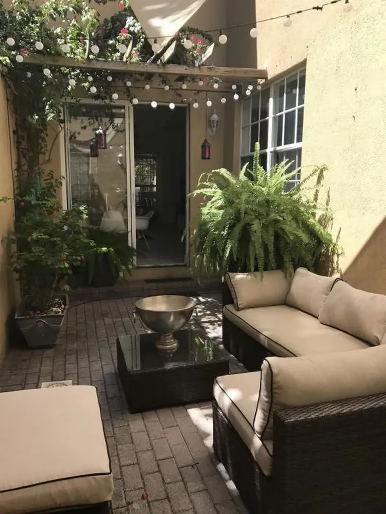 2502 NW 4th Street Boynton Beach FL 33426