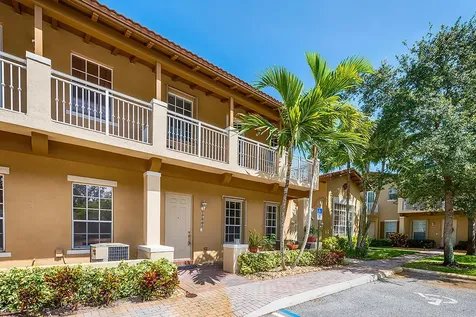 2502 NW 4th Street Boynton Beach FL 33426