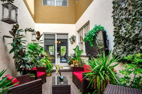2502 NW 4th Street Boynton Beach FL 33426