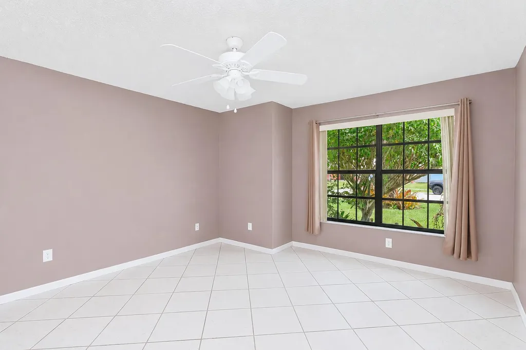 117 Sherwood Drive Royal Palm Beach FL 33411