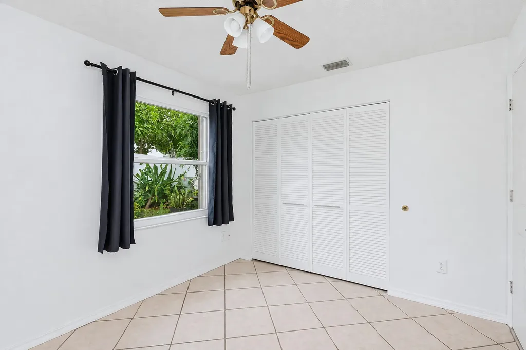 117 Sherwood Drive Royal Palm Beach FL 33411