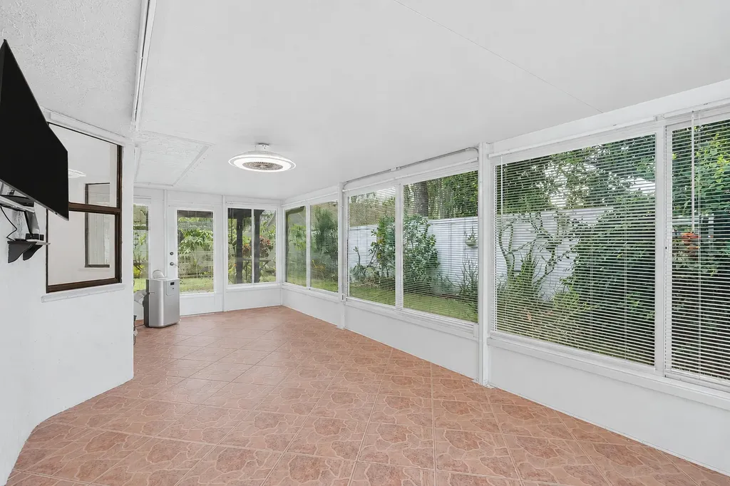 117 Sherwood Drive Royal Palm Beach FL 33411
