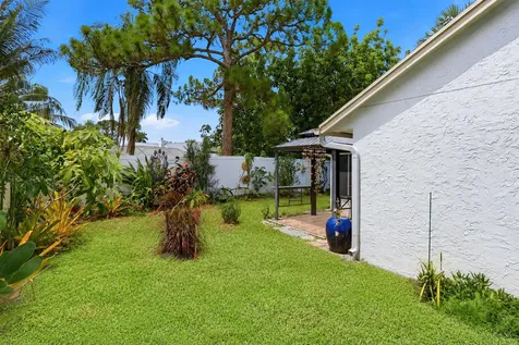 117 Sherwood Drive Royal Palm Beach FL 33411