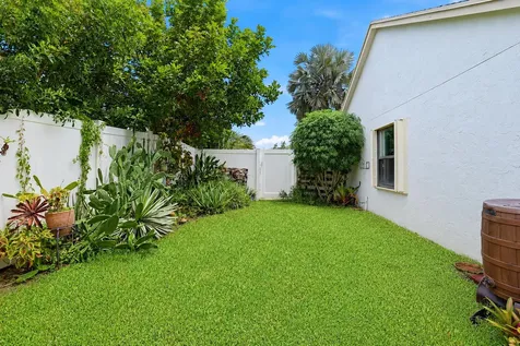 117 Sherwood Drive Royal Palm Beach FL 33411