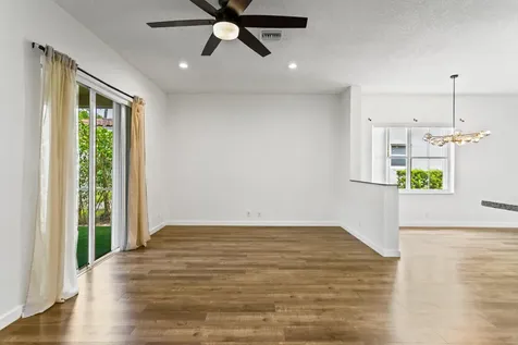 1071 Bluewood Terrace Weston FL 33327