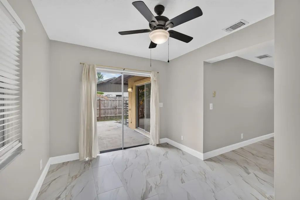 4873 Arthur Street Palm Beach Gardens FL 33418
