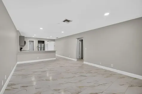 4873 Arthur Street Palm Beach Gardens FL 33418