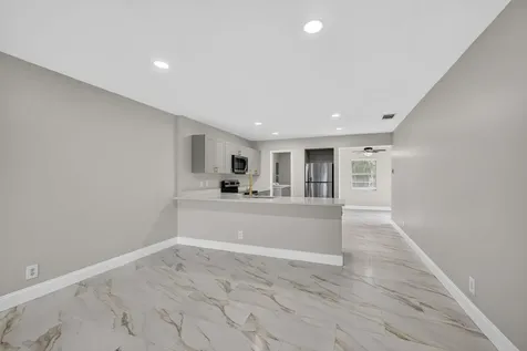 4873 Arthur Street Palm Beach Gardens FL 33418