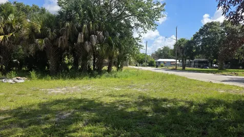 407 Dundas Court Fort Pierce FL 34950