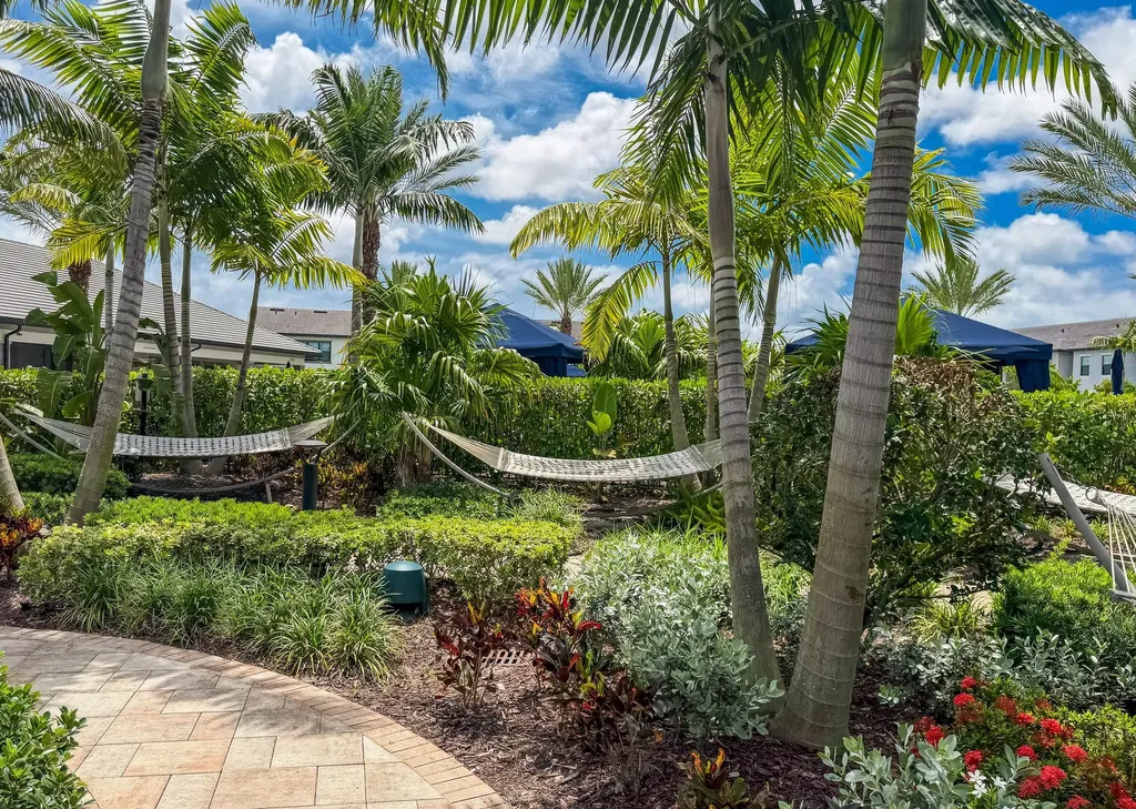 2370 Rollingwood Court Oakland Park FL 33309