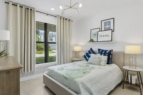 2370 Rollingwood Court Oakland Park FL 33309