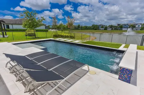 2370 Rollingwood Court Oakland Park FL 33309