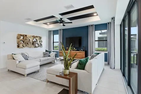 2370 Rollingwood Court Oakland Park FL 33309