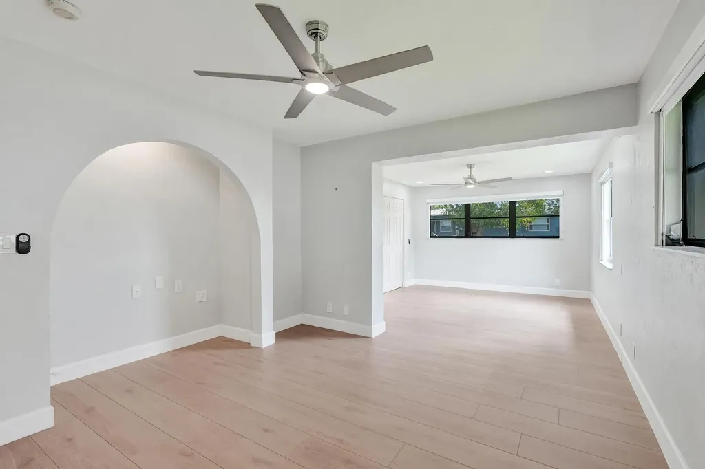 1054 Wyoming Avenue Fort Lauderdale FL 33312