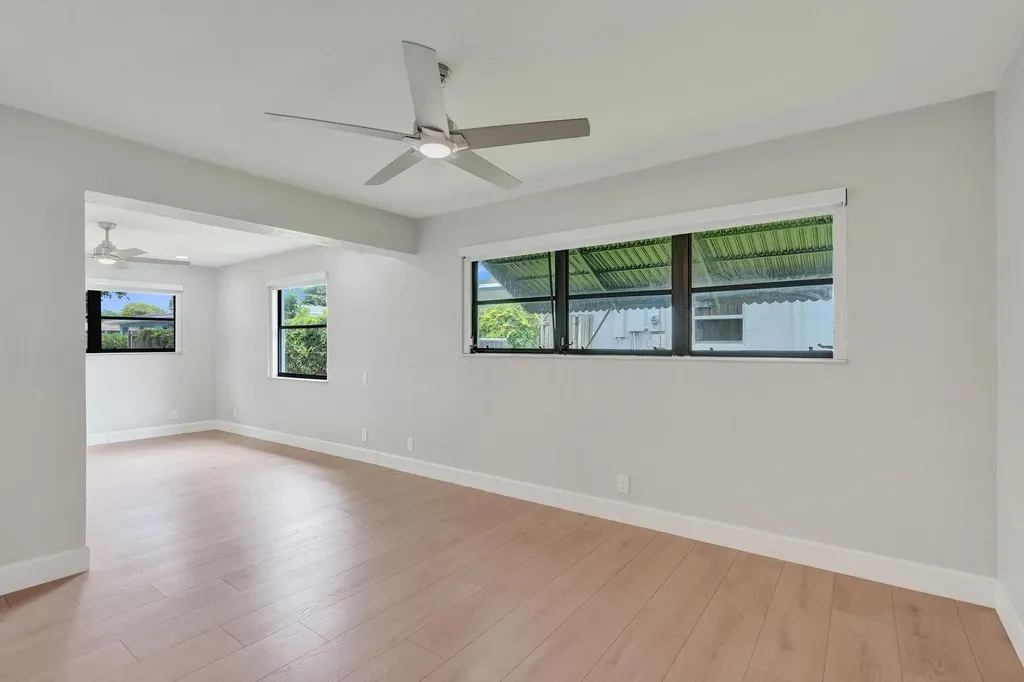 1054 Wyoming Avenue Fort Lauderdale FL 33312