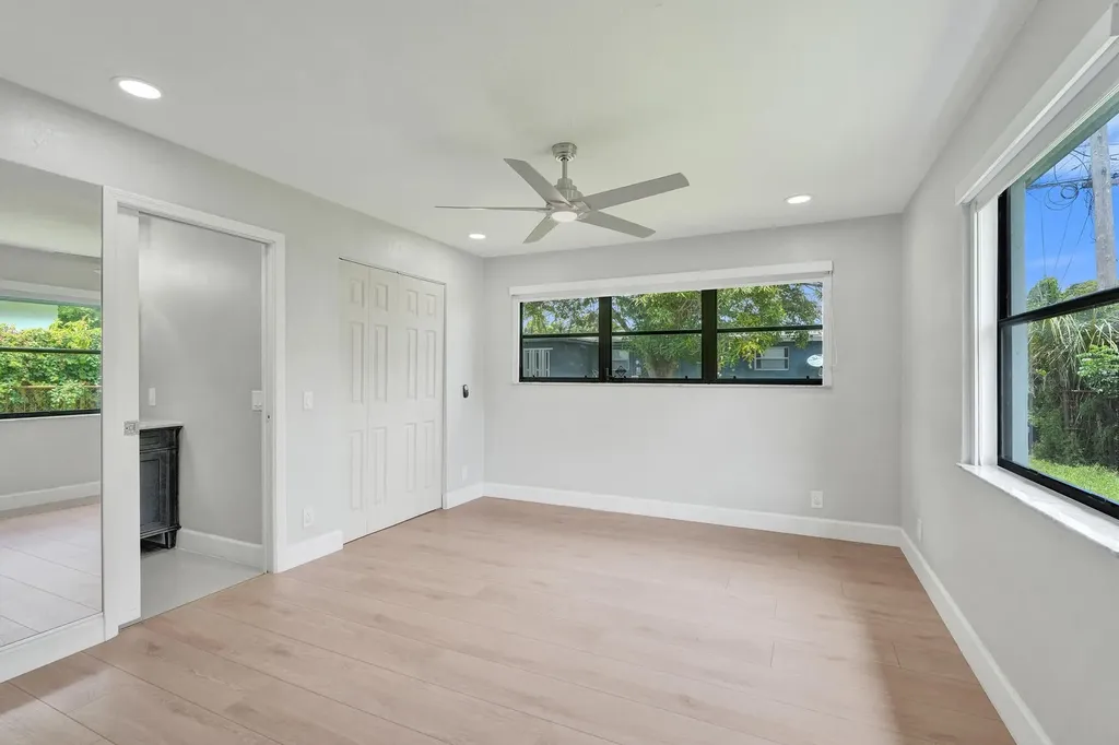 1054 Wyoming Avenue Fort Lauderdale FL 33312