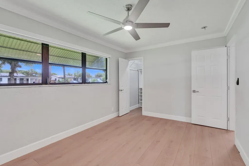 1054 Wyoming Avenue Fort Lauderdale FL 33312