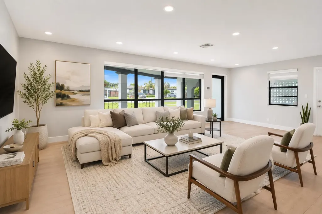 1054 Wyoming Avenue Fort Lauderdale FL 33312