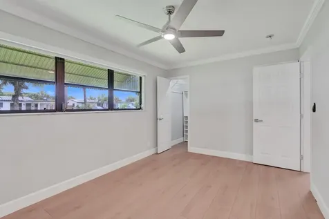 1054 Wyoming Avenue Fort Lauderdale FL 33312