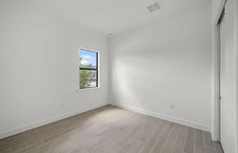 2082 Don Benito Way Naples FL 34120
