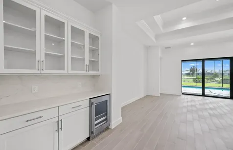2082 Don Benito Way Naples FL 34120