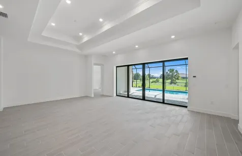 2082 Don Benito Way Naples FL 34120